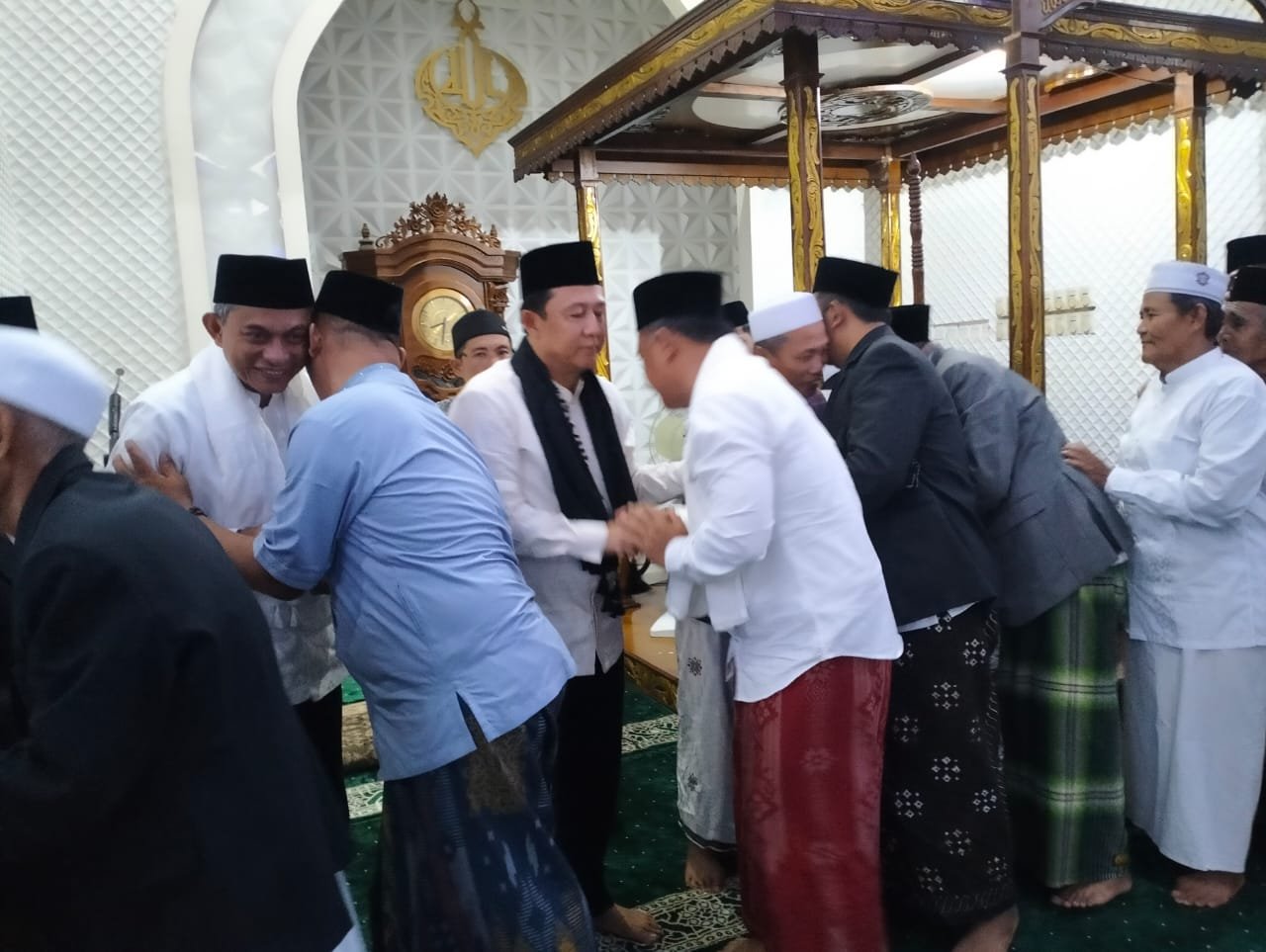 Idul Fitri 1446 Hijriah, Bupati Muaro Jambi Serukan Persatuan dan Toleransi
