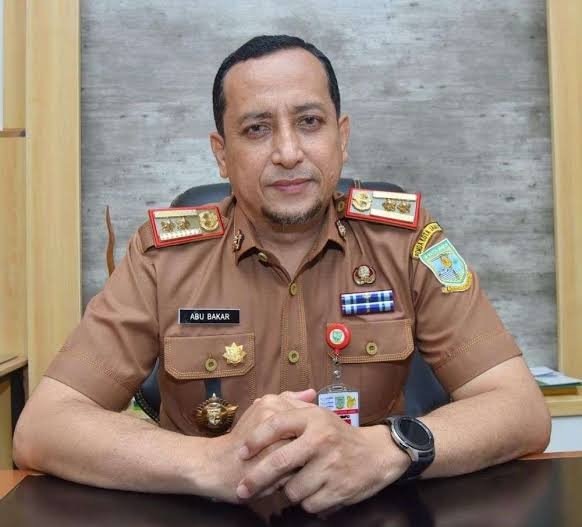Pemkot Jambi Gelar Salat Idul Fitri 1446 H di Lapangan Kantor Walikota
