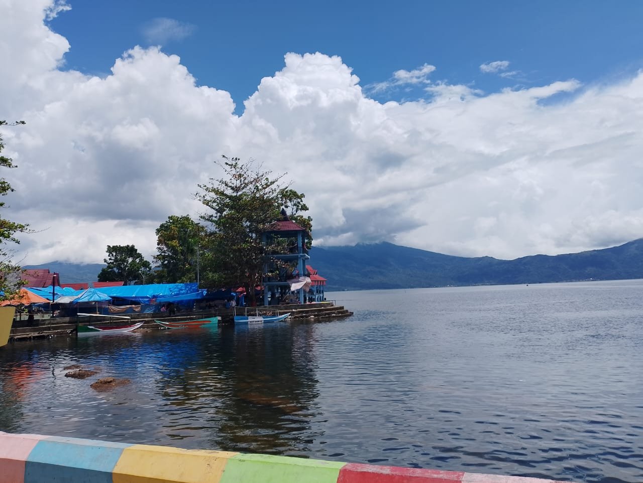 Wow! 20 Ribu Lebih Wisatawan Kunjungi Danau Kerinci Saat Lebaran