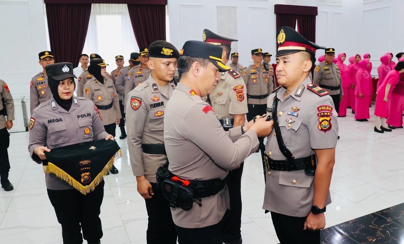 Boy Sutan Binanga Siregar Tekankan Tanggung Jawab di Sertijab Polresta Jambi