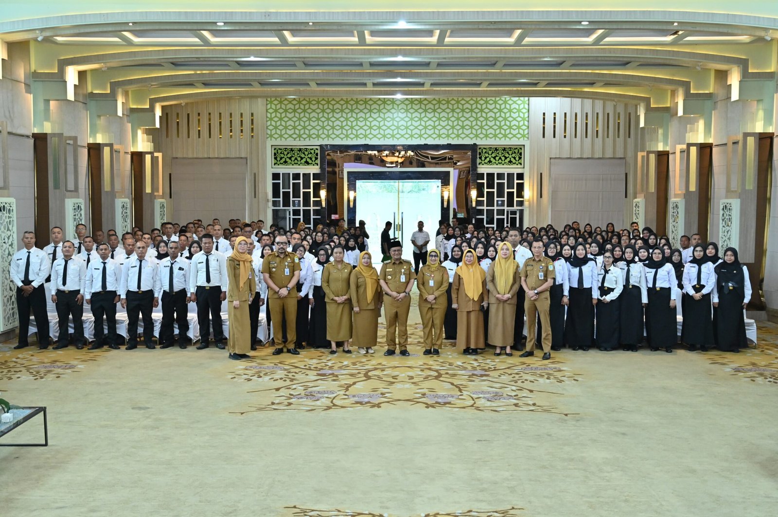 Walikota Jambi Buka Orientasi PPPK 2025, Tekankan Pentingnya Profesionalisme dan Integritas