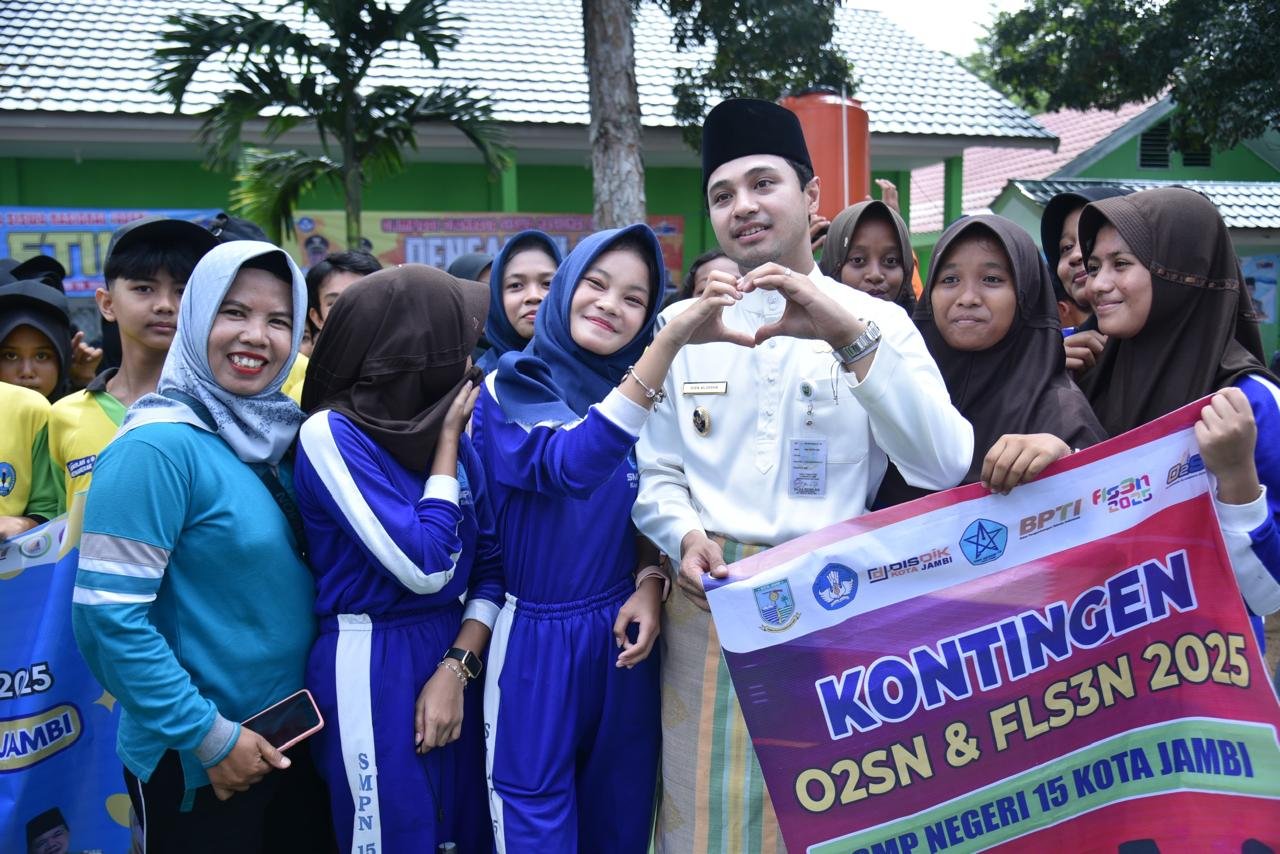 Wawako Diza Ajak Siswa Junjung Sportivitas di O2SN dan FLS3N 2025