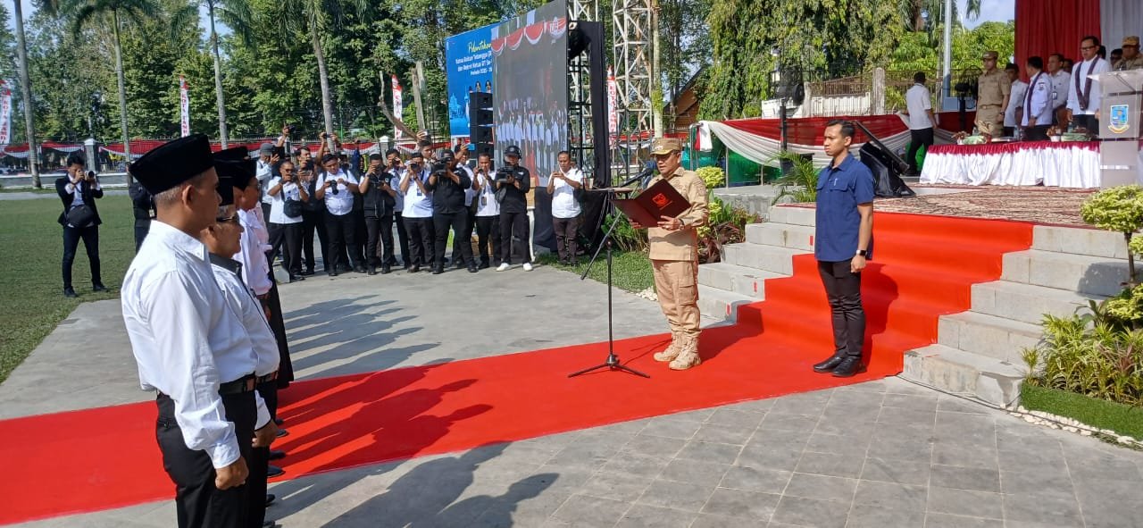 Walikota Jambi Lantik Ketua RT Periode 2025–2030, Tekankan Pentingnya Kekompakan