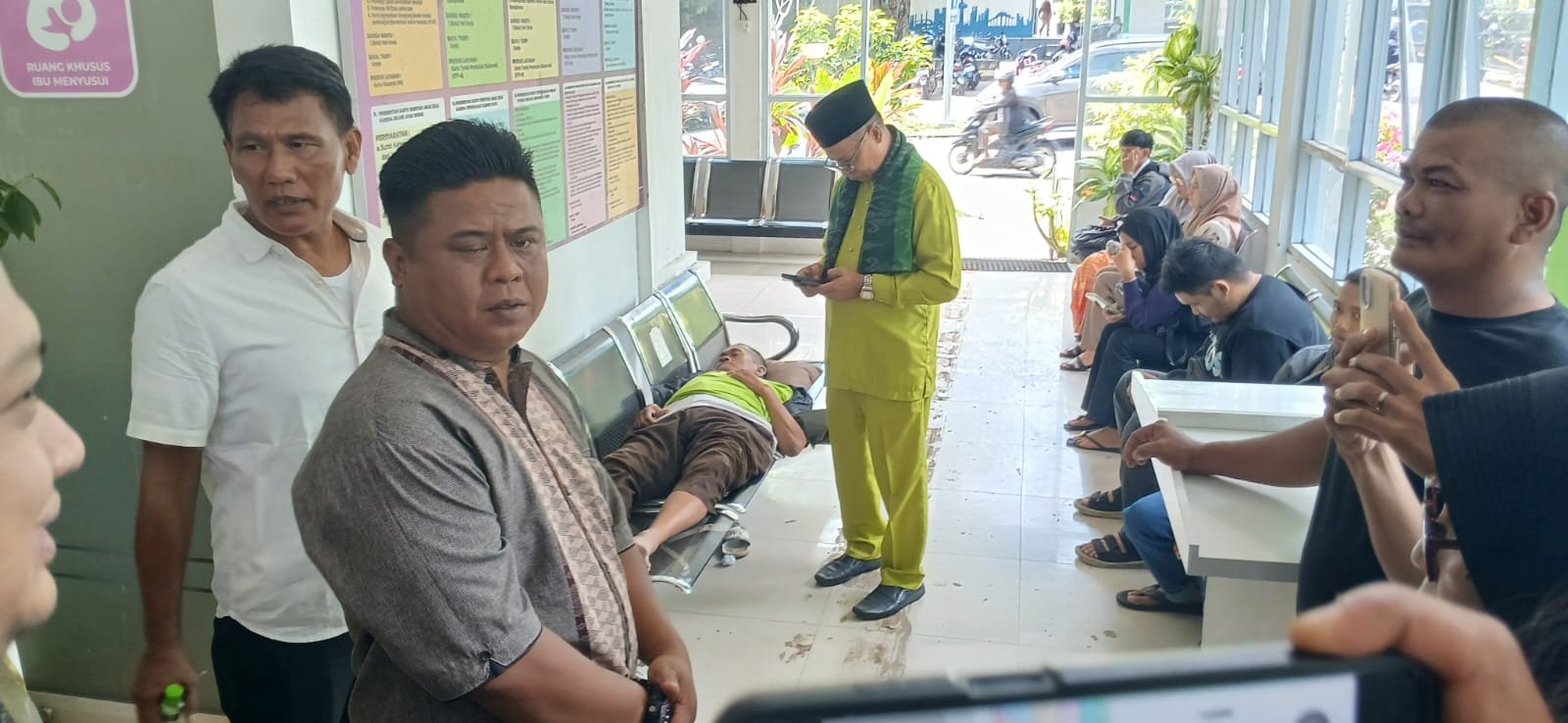 Pria Tak Dikenal Meninggal Dunia di Kantor Dukcapil Kota Jambi
