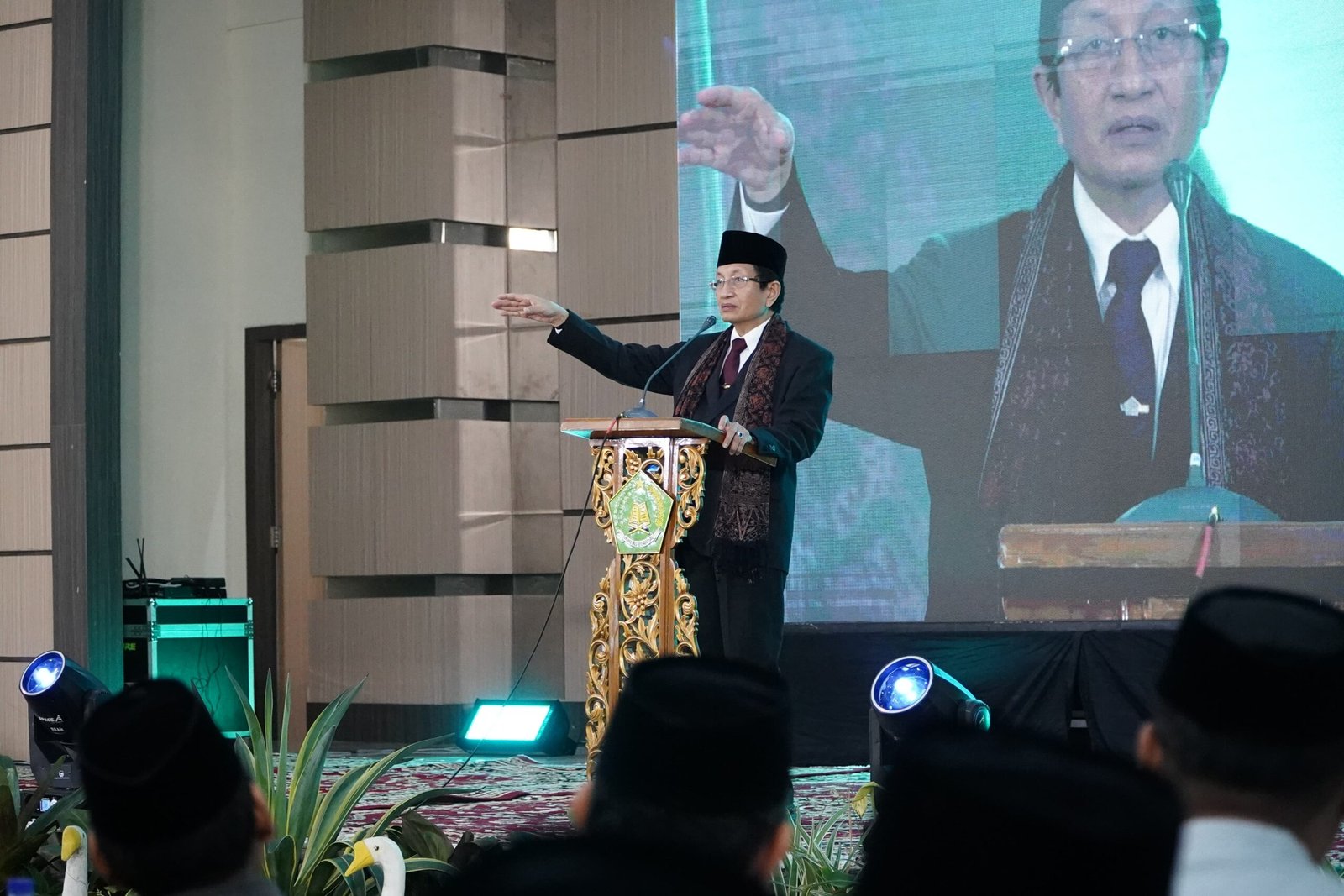 Tanam Pohon Bodhi di Jambi, Menag Nasaruddin Simbolkan Toleransi Antaragama