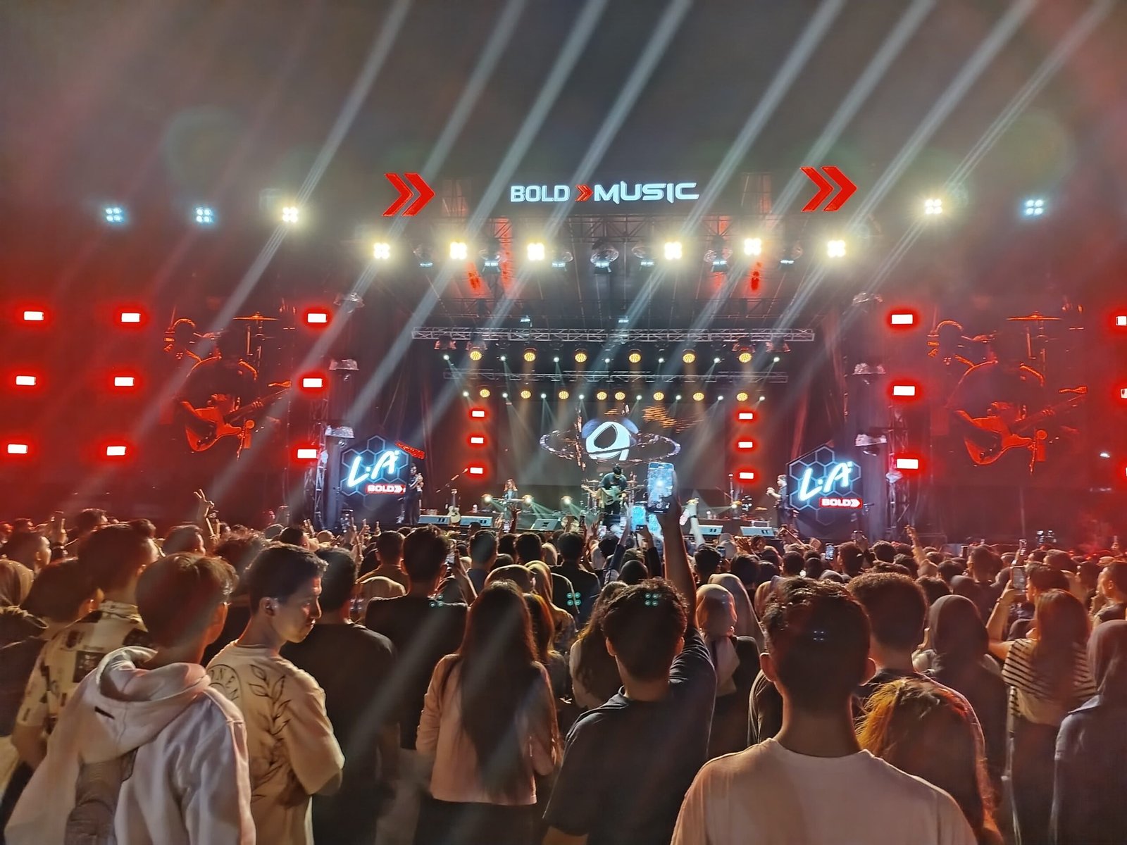 Malam Penuh Euforia di Jambi: Sound of Flawless Vol 2 Hadirkan Momen Tak Terlupakan