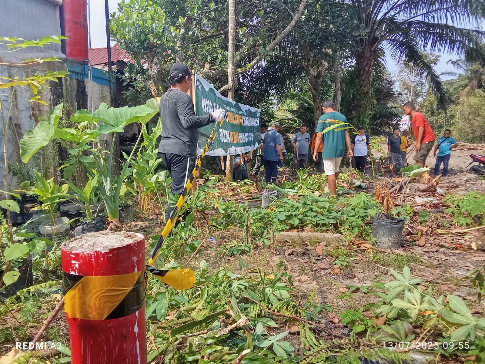 Warga Bangun Posko Lawan Stockpile Batubara, Minta Izin PT SAS Dicabut