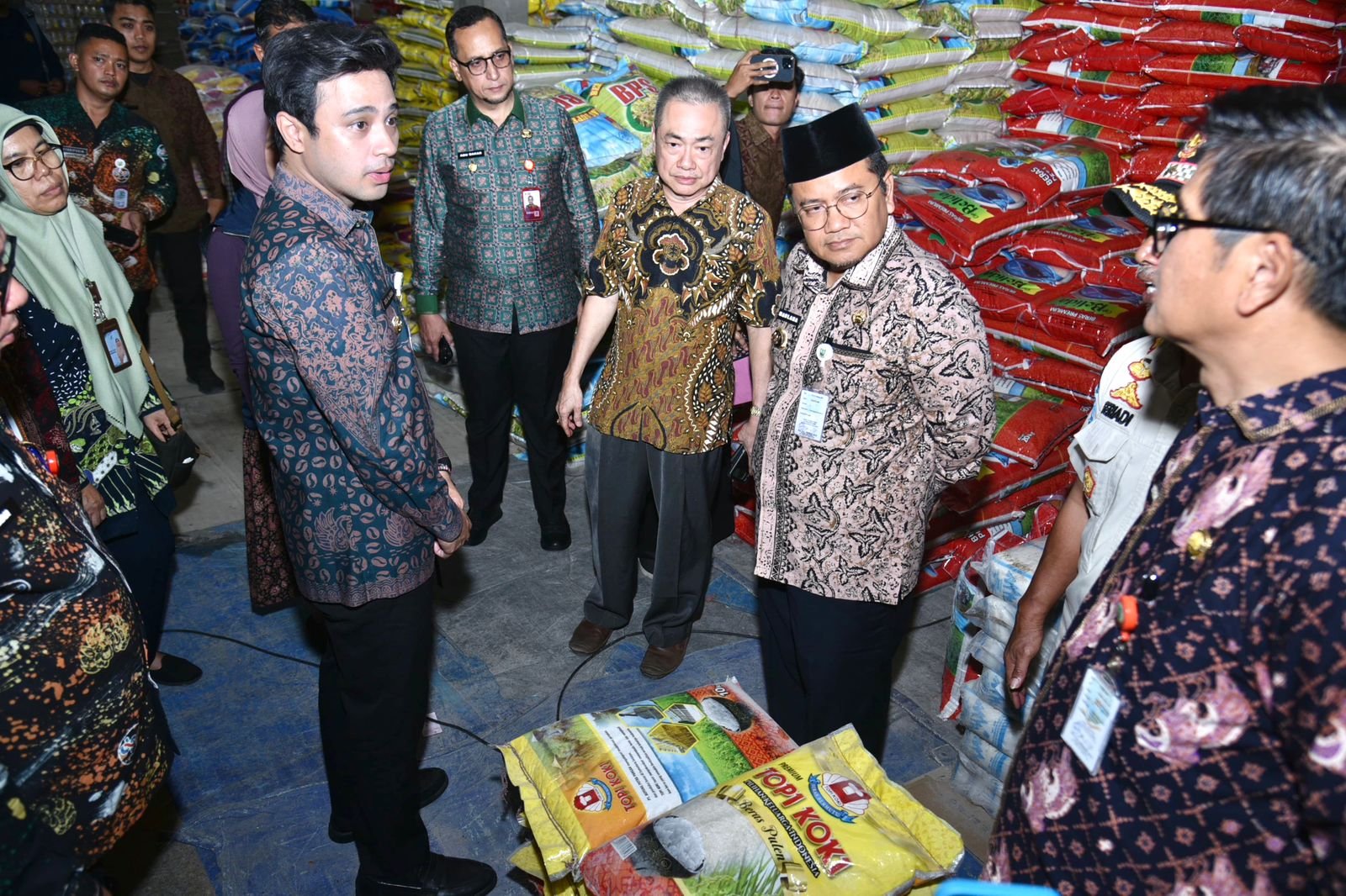 Sidak Gudang dan Retail, Wali Kota Maulana: Tidak Perlu Panik Ketersediaan dan Kualitas Beras Masih Terjaga