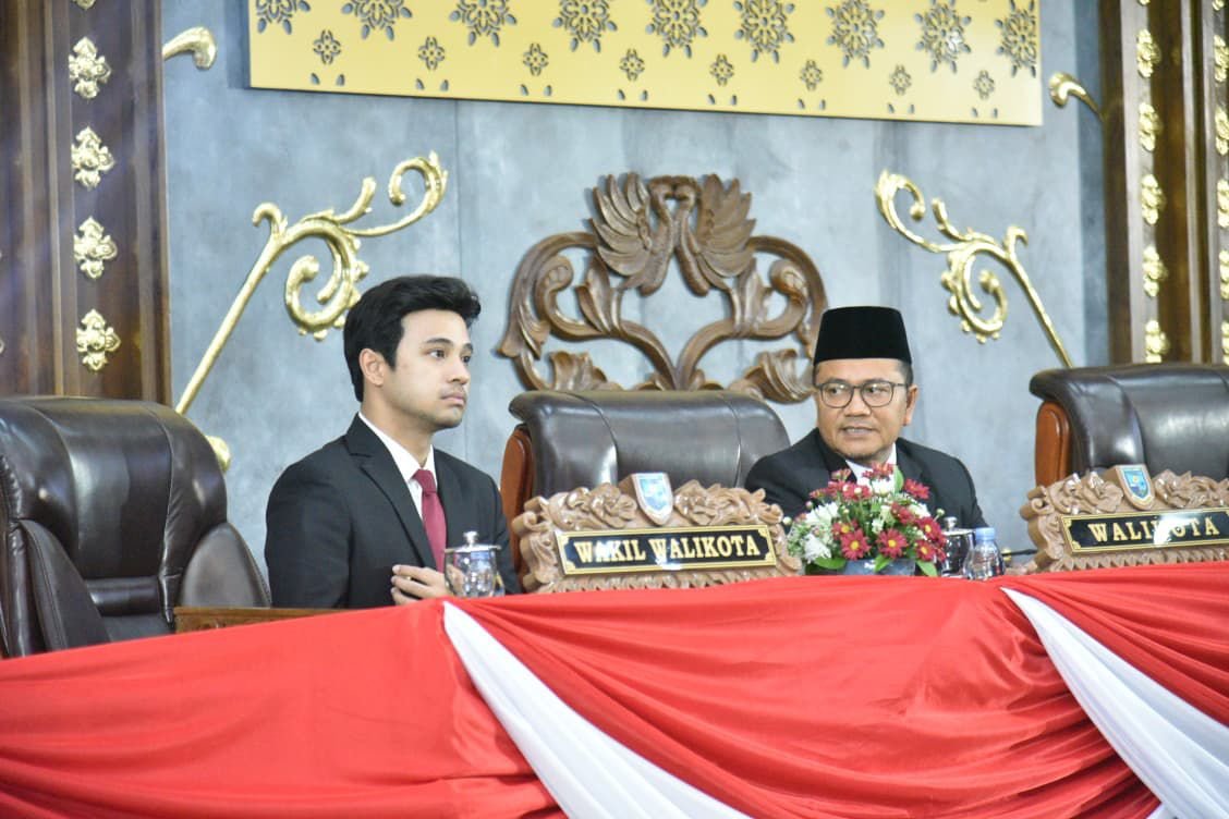 Wali dan Wakil Wali Kota Jambi Hadiri Paripurna Mendengar Pidato Presiden Dalam Rangka HUT Ke-80 Kemerdekaan