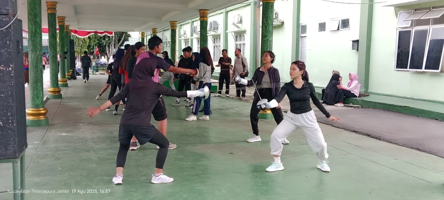 Tim KONI Kota Jambi Tinjau Latihan Atlet Anggar, Fokus ke Indonesia Open