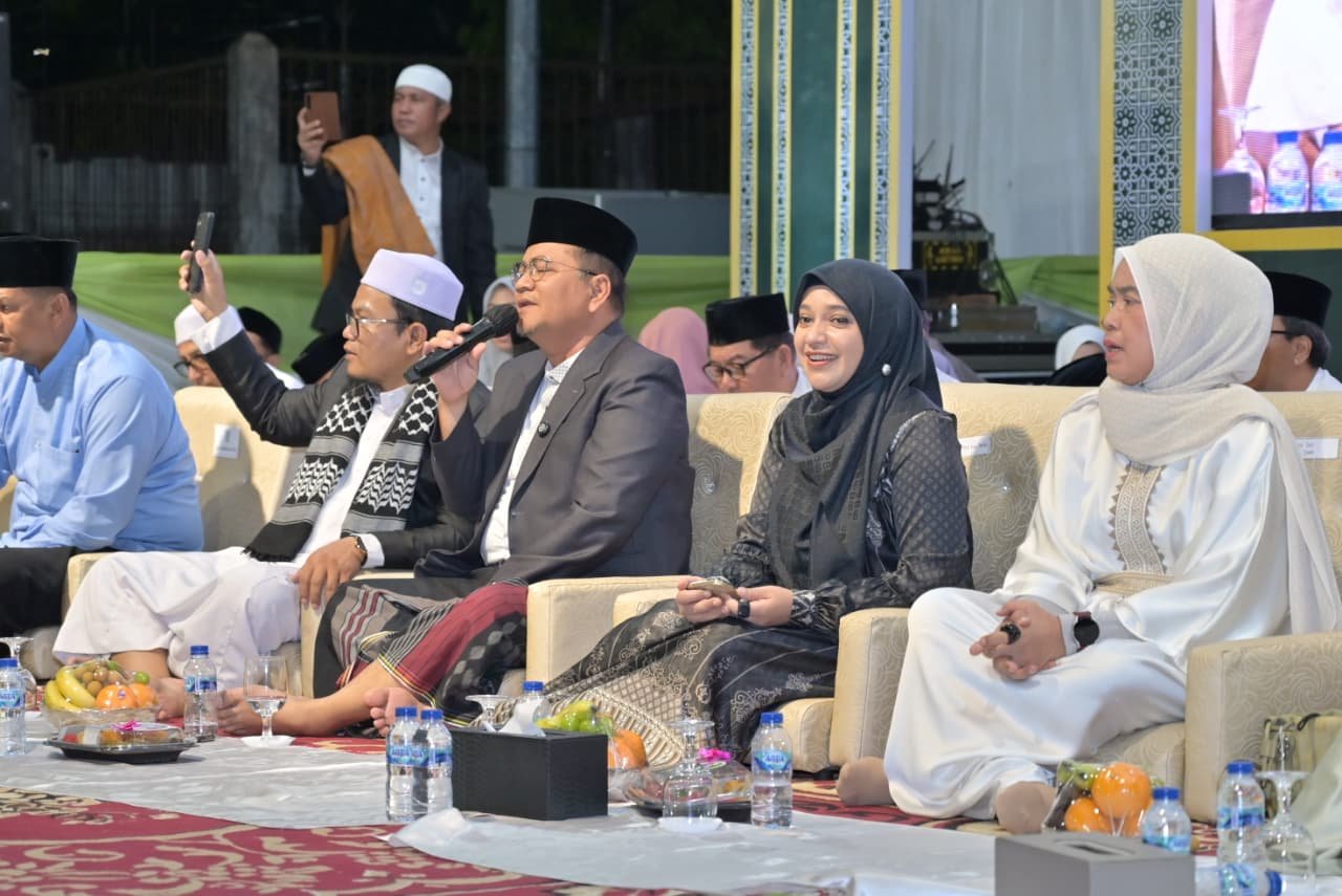 Kota Jambi Bahagia Bershalawat: ‘Wali Kota Maulana Syi’arkan Shalawatan dan Santuni Yatim’