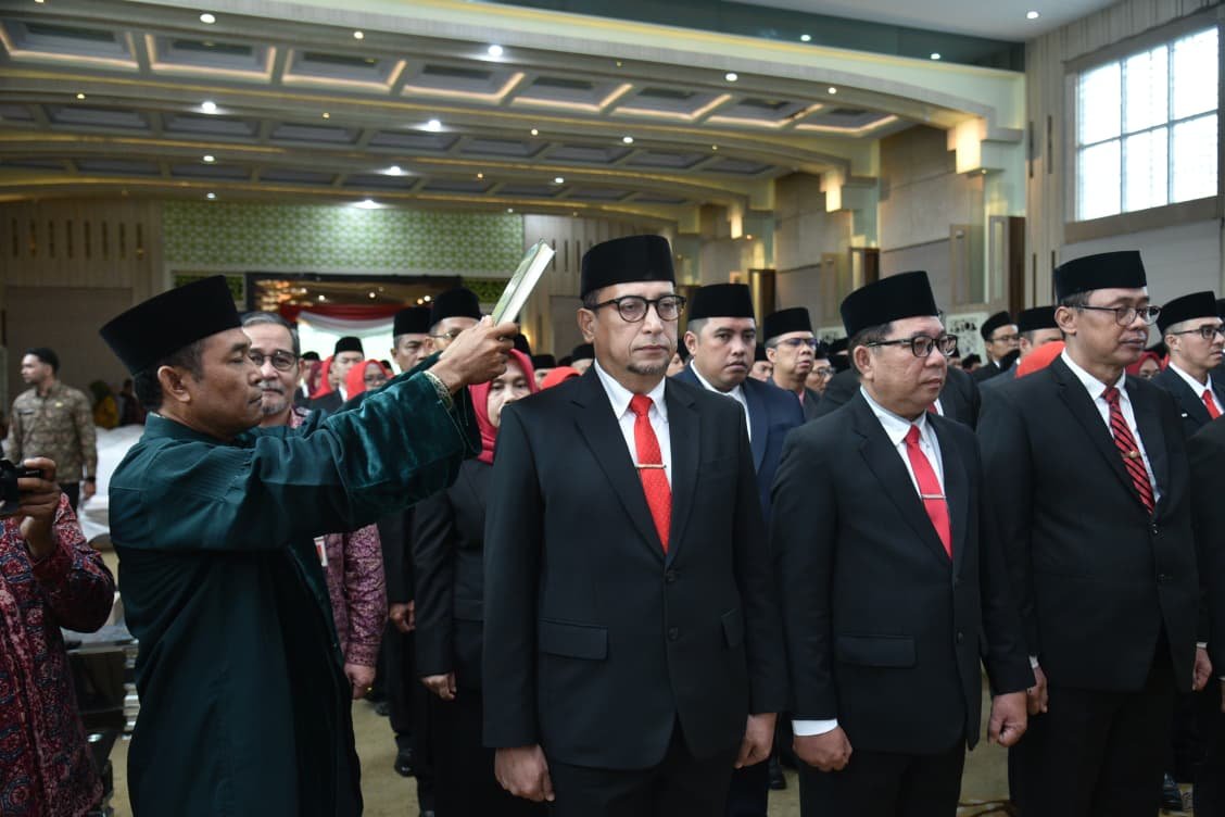 Abu Bakar Resmi Pimpin DPMPTSP Kota Jambi, Siap Genjot Investasi