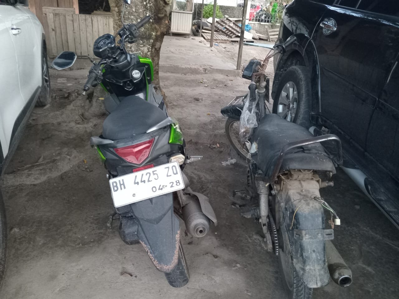 Pelaku Melarikan Diri Tinggalkan Mobil, Satu Keluarga Jadi Korban Tabrak Lari di Sungai Gelam